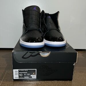 Air Jordan 1 Mid SE